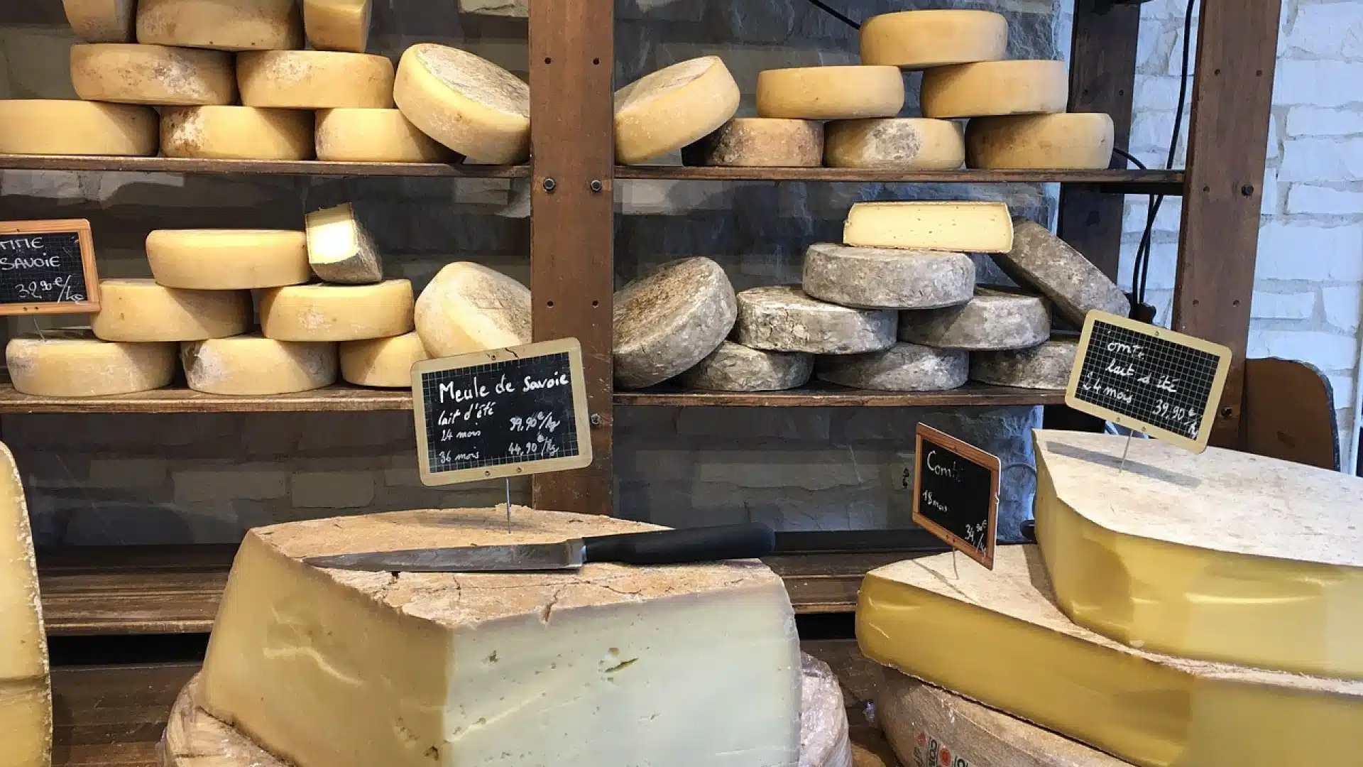 Les équipements et ustensiles essentiels à la réussite d'une activité fromagère et laitière